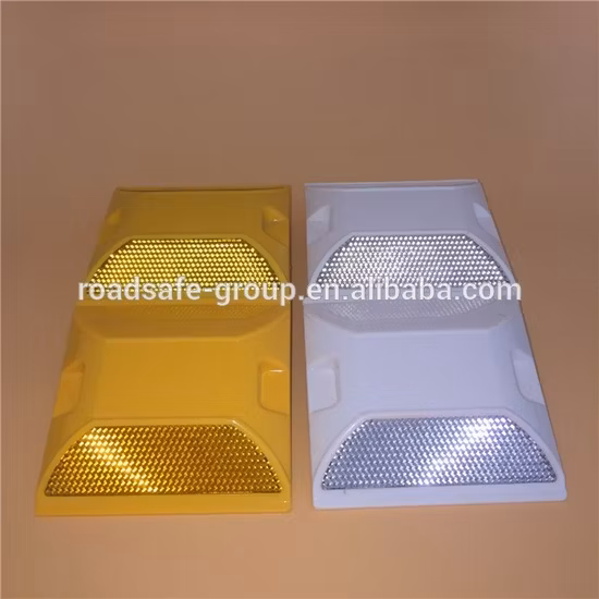 Two Reflective Sides Plastic Road Studs Raised Pavement Marker Price